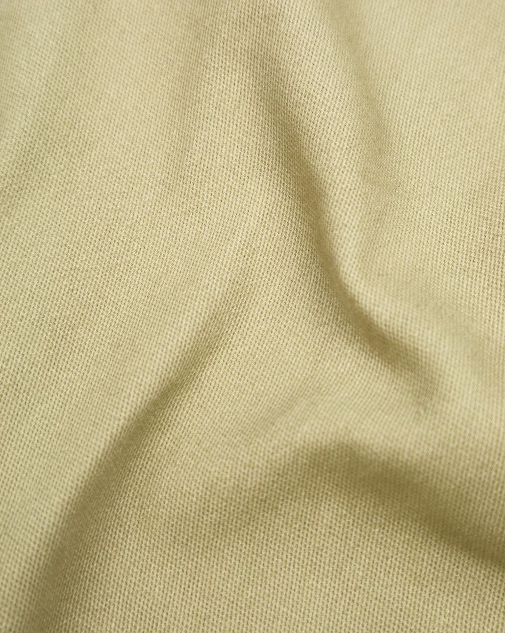 Chinos - Kain Moeji Photo